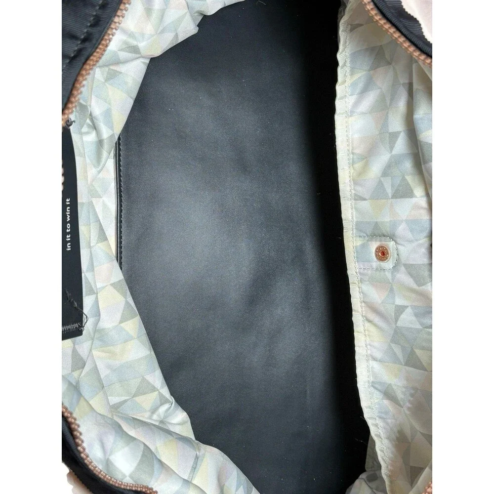 Lululemon Weekend Warrior Bag in Prisma Embossed Neutral Blush Shoulder Travel - Picture 16 of 16
